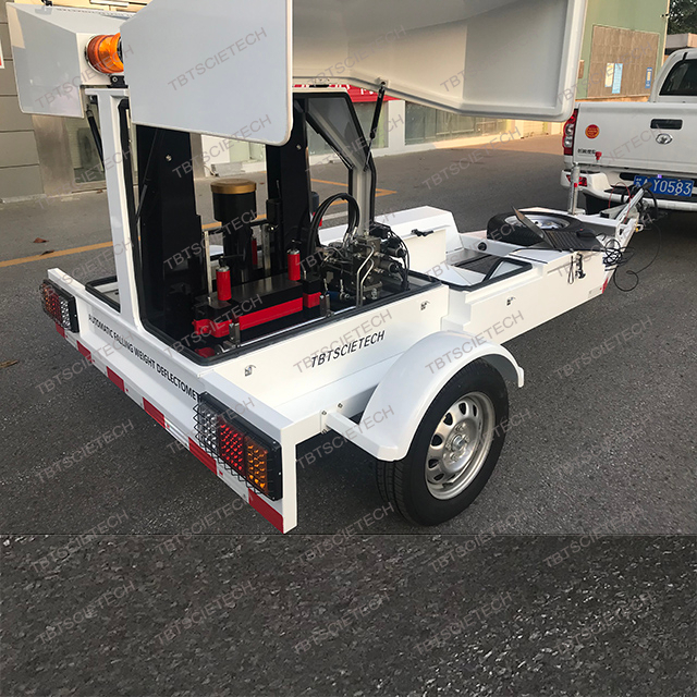 Radiografía del deflectómetro de caída de peso FWD para mediciones